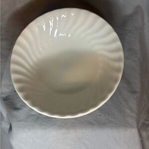 Johnson Brothers Cream Swirl Dinnerware Bowls (2)